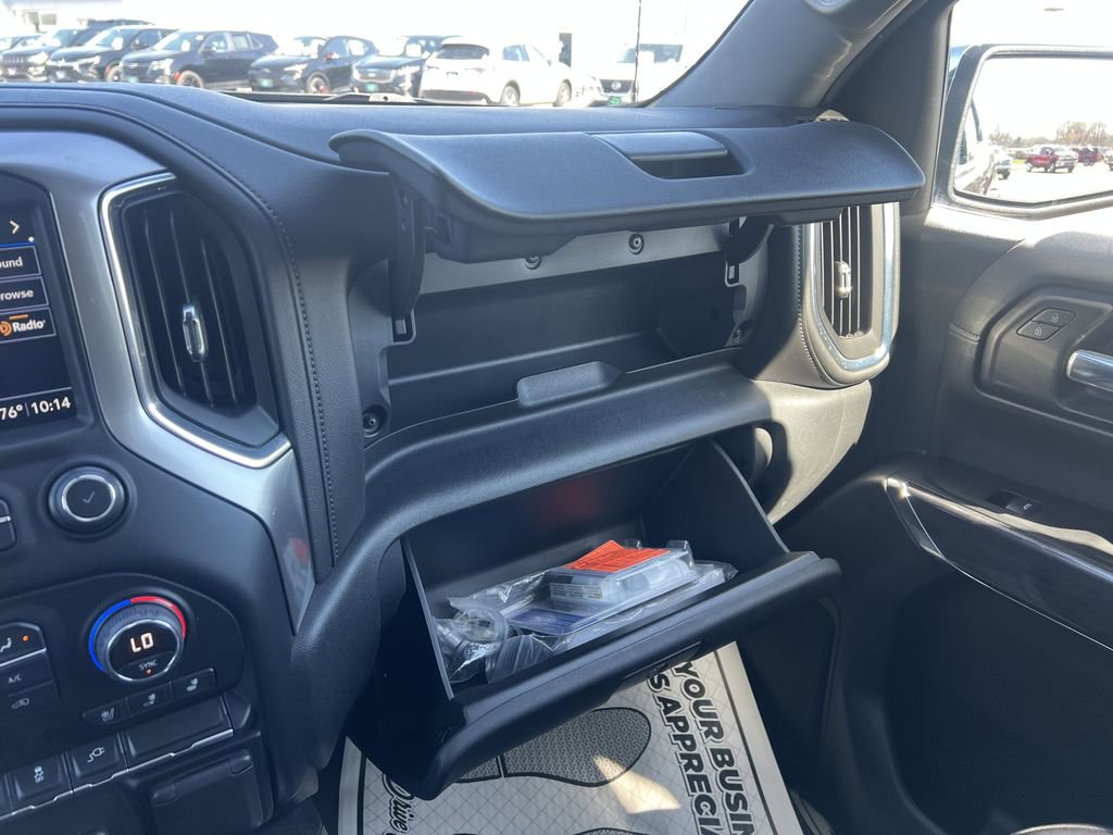 Certified 2019 Chevrolet Silverado 1500 LTZ w/ LTZ Convenience Package AWD/4WD image 27