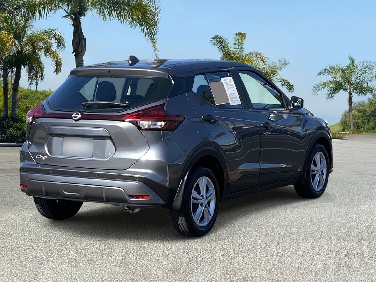 Certified 2025 Nissan Kicks Play S FWD image 5