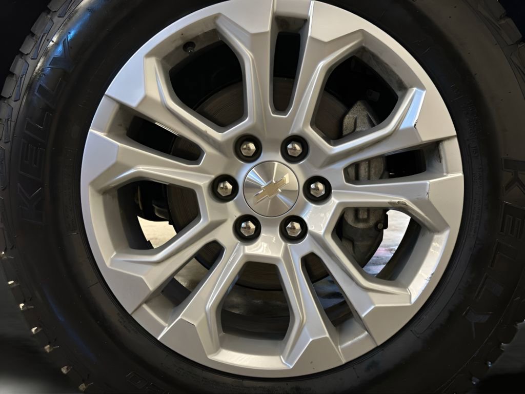 Certified 2022 Chevrolet Silverado 1500 LTZ image 9