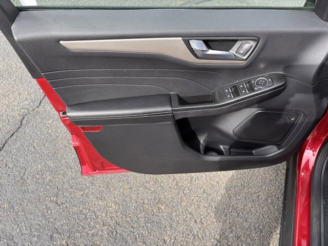 Certified 2022 Ford Escape SEL image 21