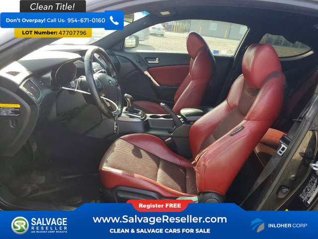 Used 2013 Hyundai Genesis 3.8 RWD image 9