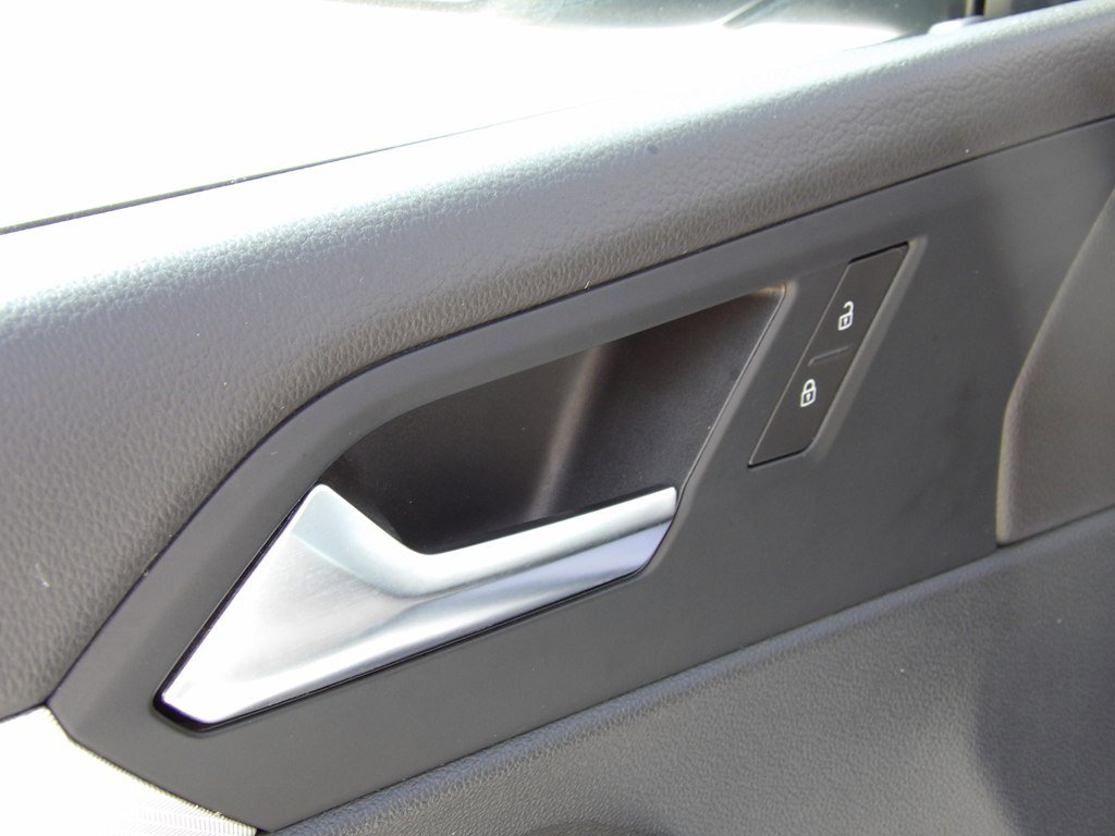 Used 2024 Volkswagen Jetta S image 10