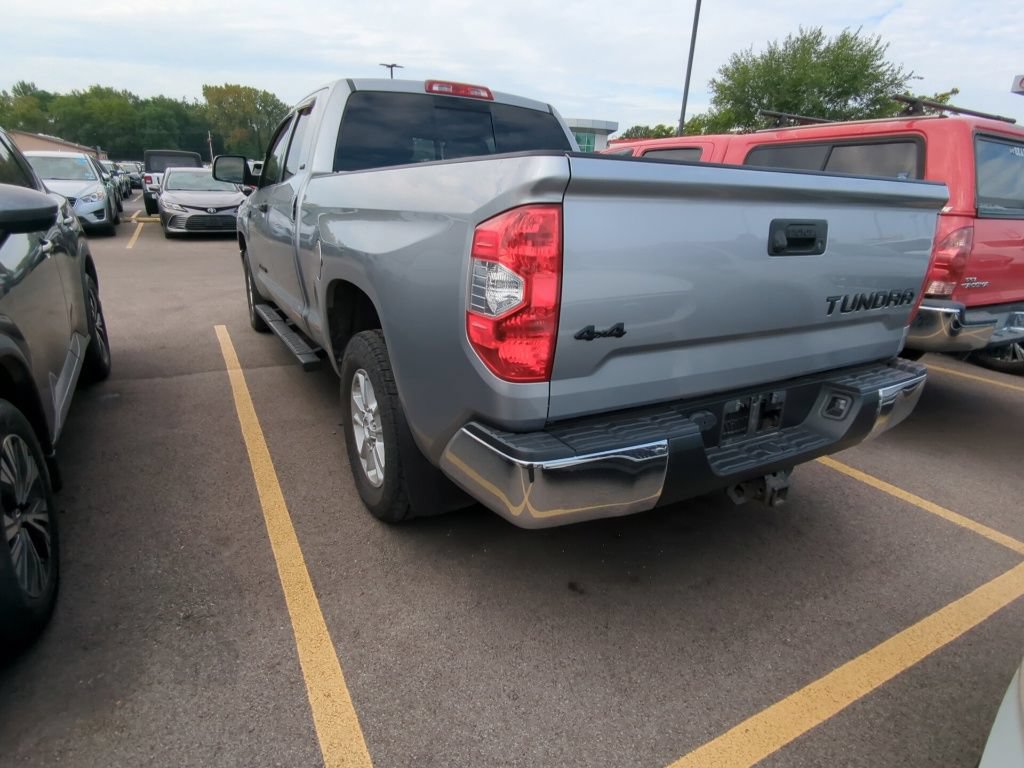 Used 2019 Toyota Tundra SR5 w/ SR5 Upgrade Package AWD/4WD image 4