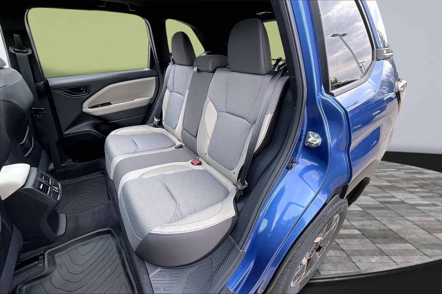 New 2026 Subaru Forester Premium AWD/4WD image 10