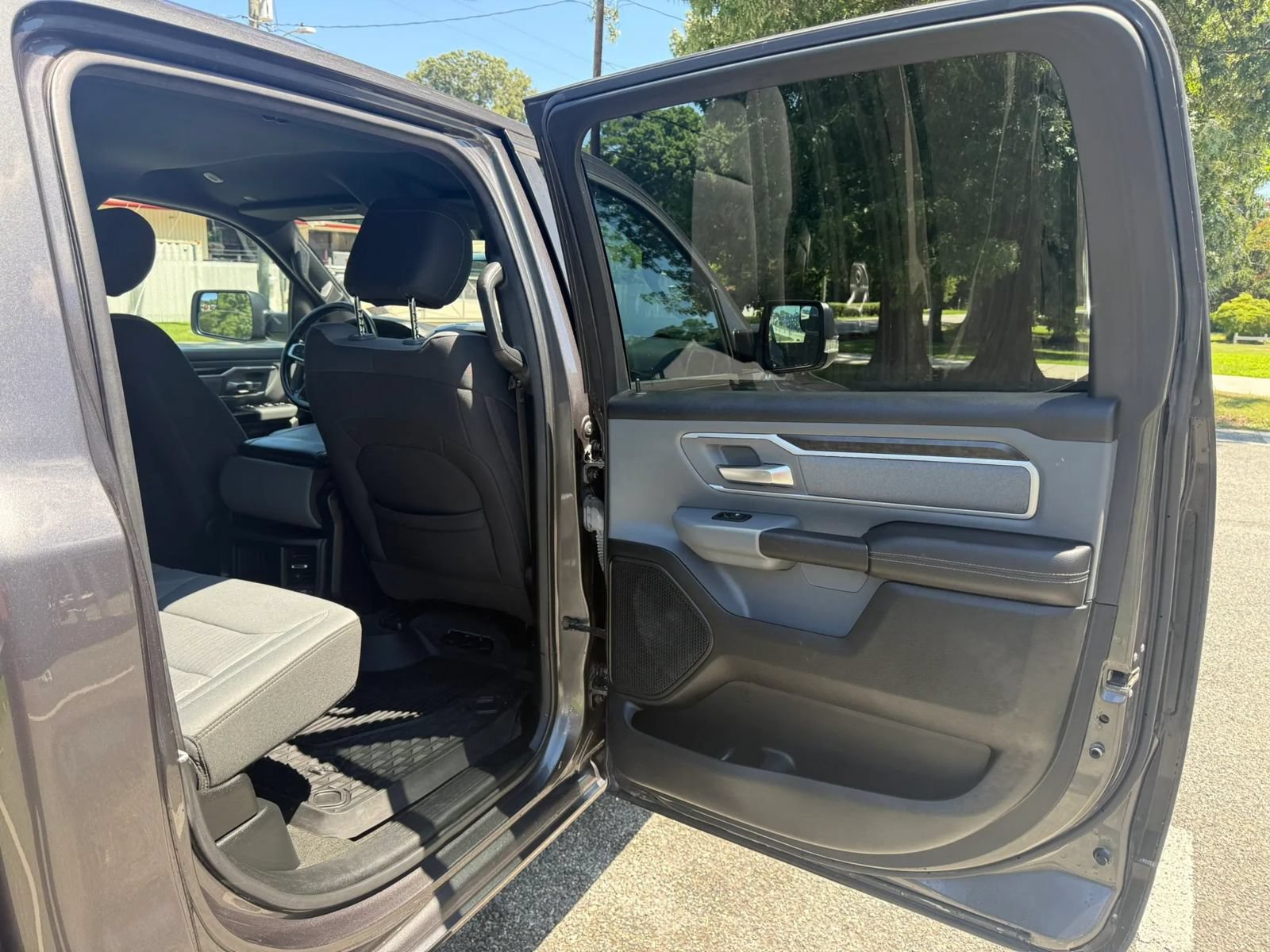 Used 2021 RAM 1500 Big Horn w/ Trailer Tow Group AWD/4WD image 14
