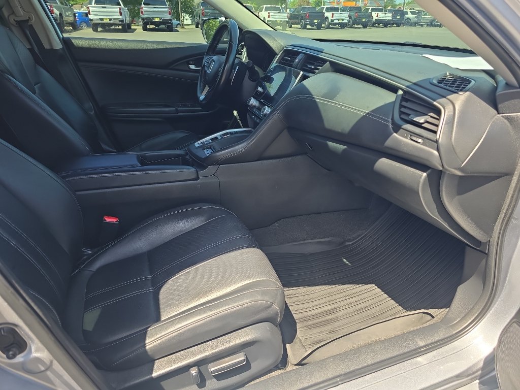 Used 2020 Honda Insight Touring image 16