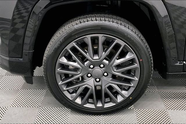 Used 2023 Jeep Compass High Altitude image 9