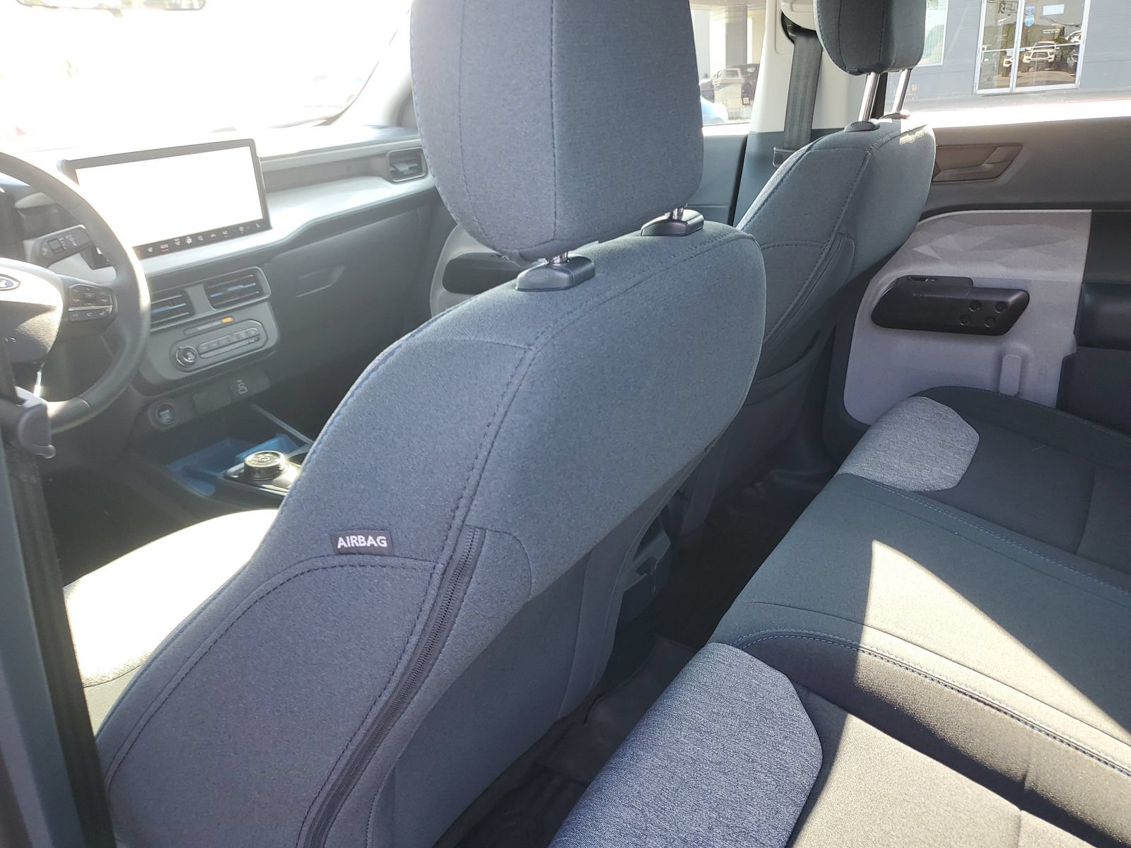 Used 2025 Ford Maverick XLT w/ XLT Luxury Package FWD image 13