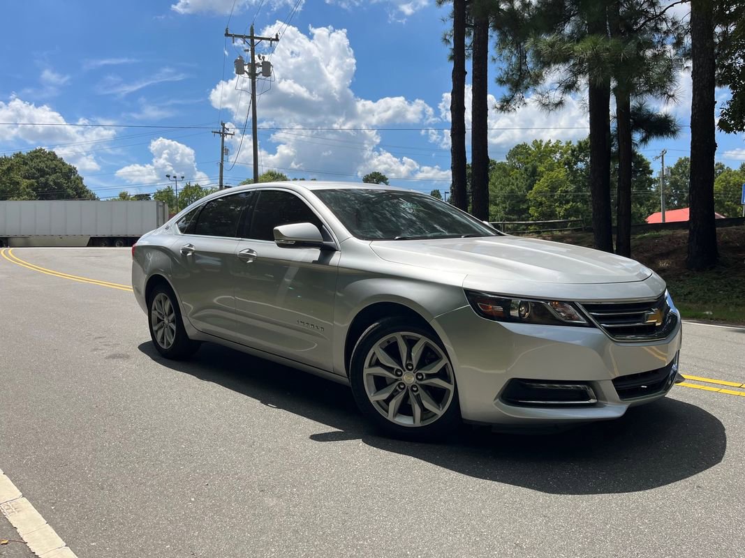 Used 2018 Chevrolet Impala LT image 3