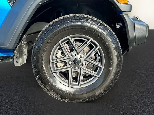 Used 2024 Jeep Wrangler Sport S image 29