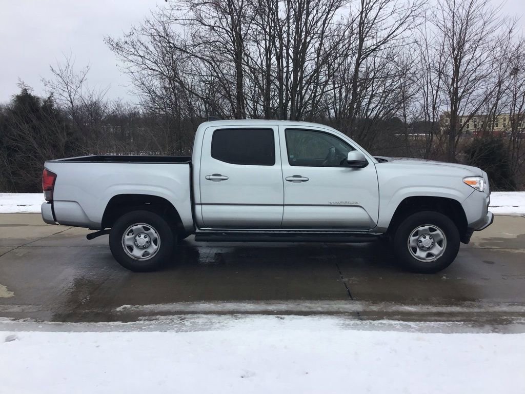 Used 2023 Toyota Tacoma SR image 2