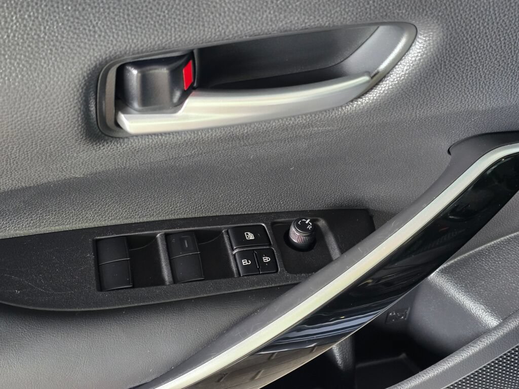 Used 2024 Toyota Corolla XSE FWD image 23