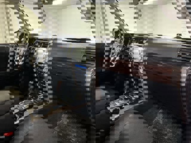 Used 2022 Toyota 4Runner Limited image 30