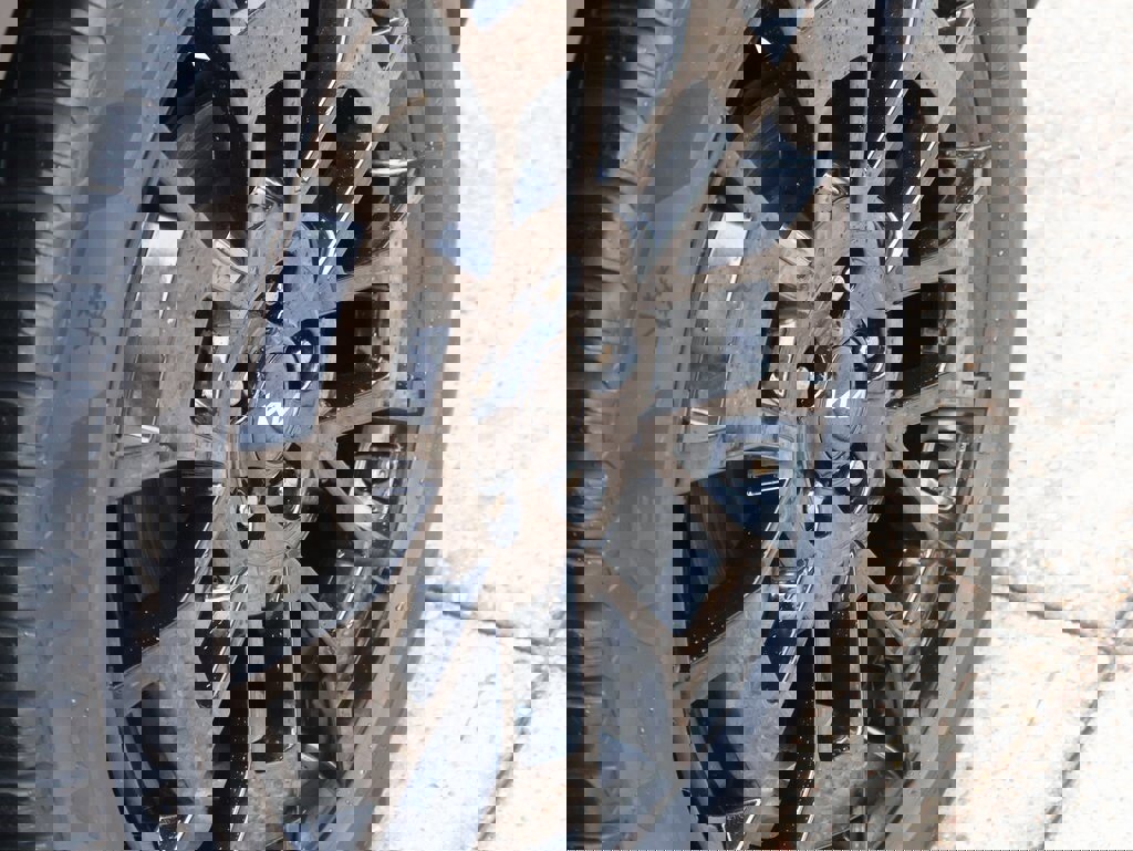 Used 2022 Kia Telluride SX w/ SX Prestige Package image 43