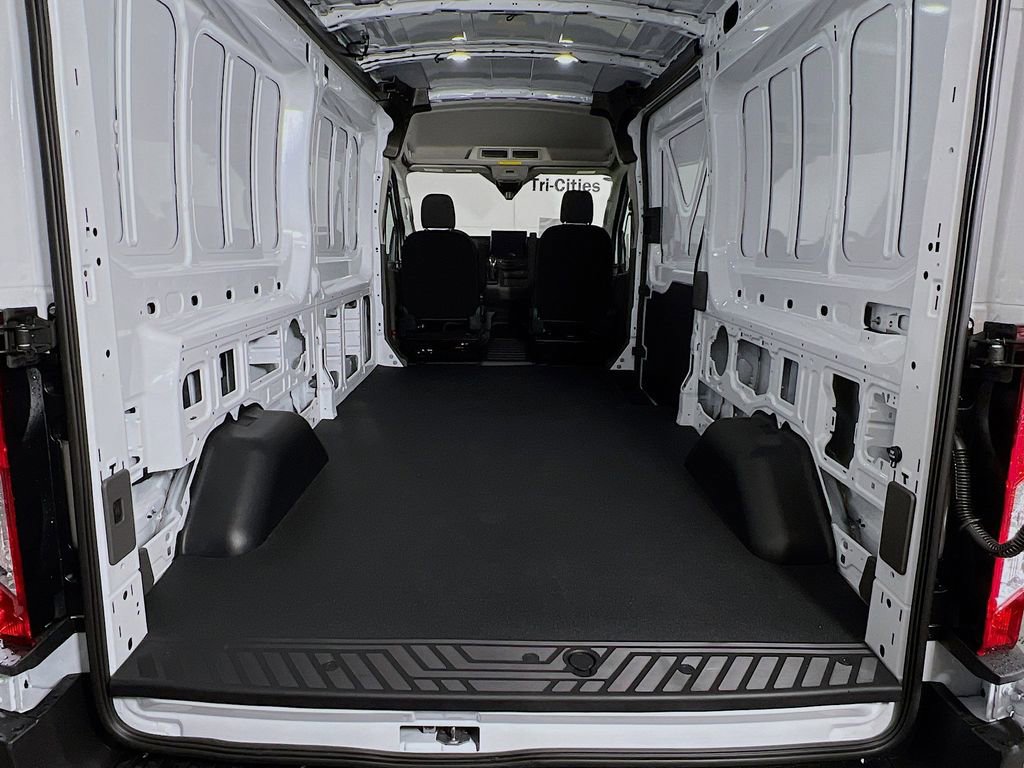 New 2026 Ford Transit 250 148 Medium Roof Extended AWD image 13
