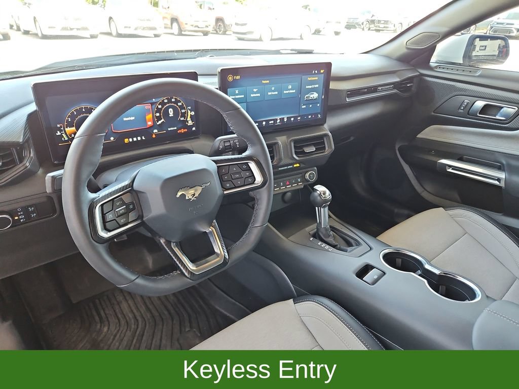 Used 2024 Ford Mustang Coupe RWD image 9