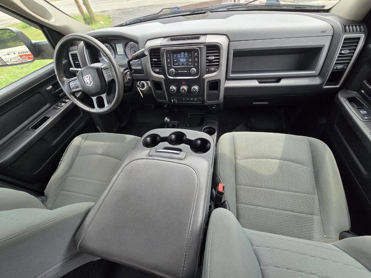 Used 2016 RAM 3500 Tradesman w/ Chrome Appearance Group image 11