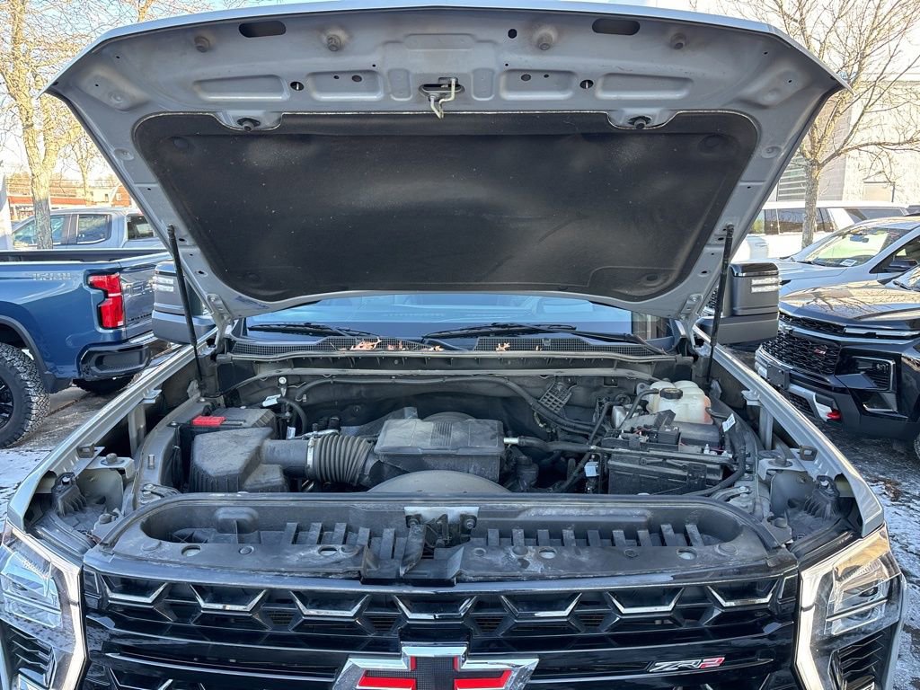 Certified 2024 Chevrolet Silverado 2500 ZR2 w/ Technology Package image 49
