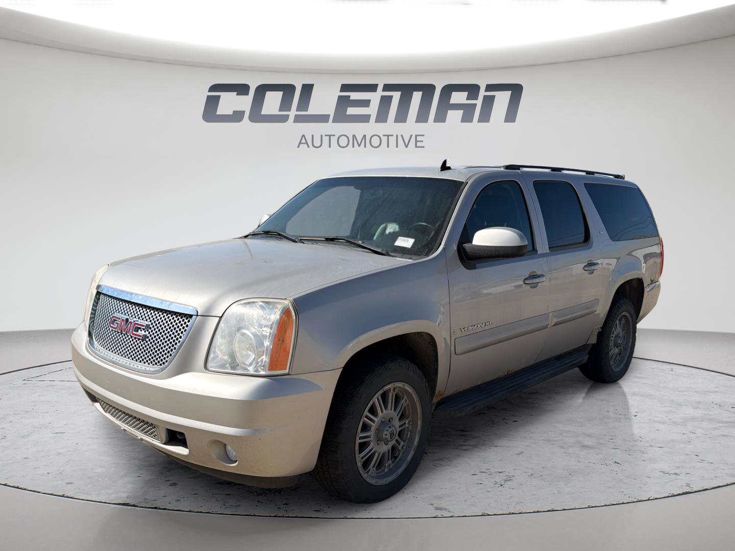 Used 2008 GMC Yukon XL SLT w/ SLT Preferred Equipment Group image 1