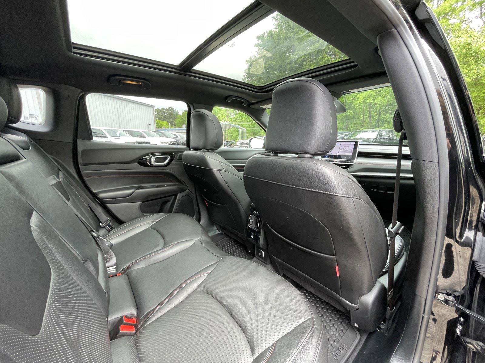 Used 2024 Jeep Compass Trailhawk w/ Trailhawk Elite Group image 43