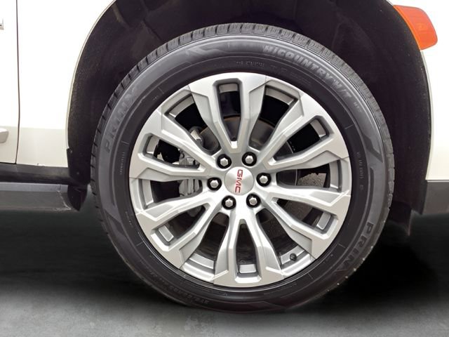 Used 2021 GMC Yukon XL Denali w/ Denali Premium Package AWD/4WD image 11