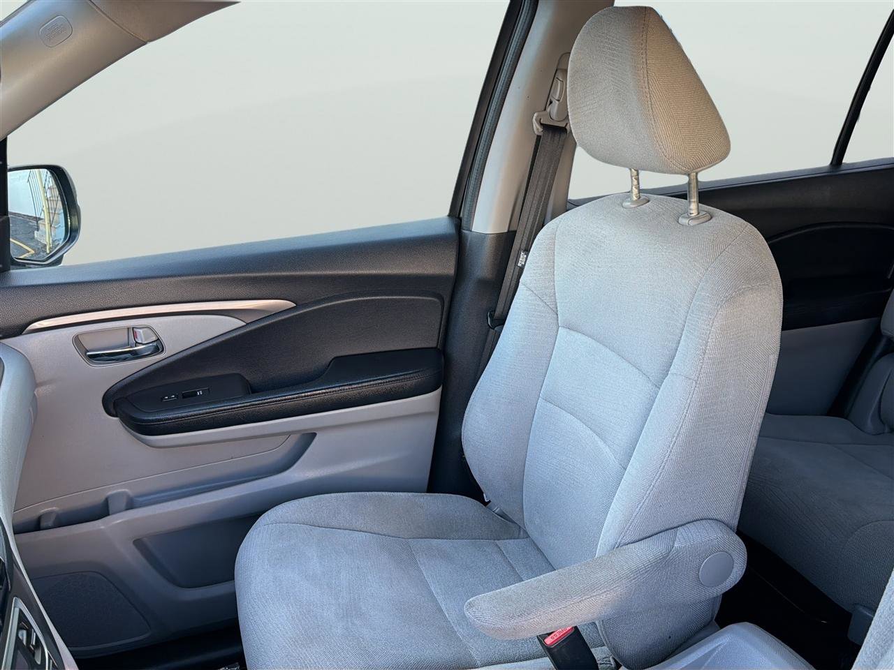 Used 2016 Honda Pilot EX image 14