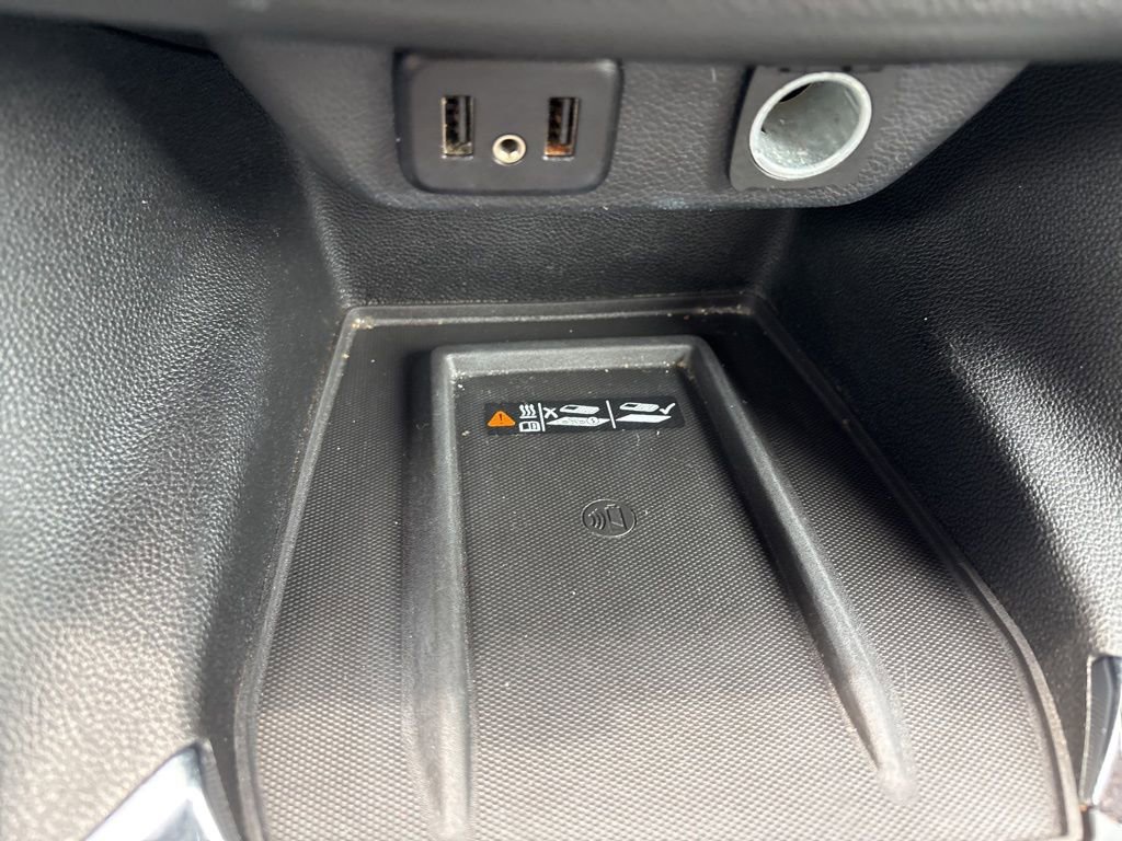 Used 2019 Chevrolet Traverse Premier w/ LPO, Floor Liner Package FWD image 25