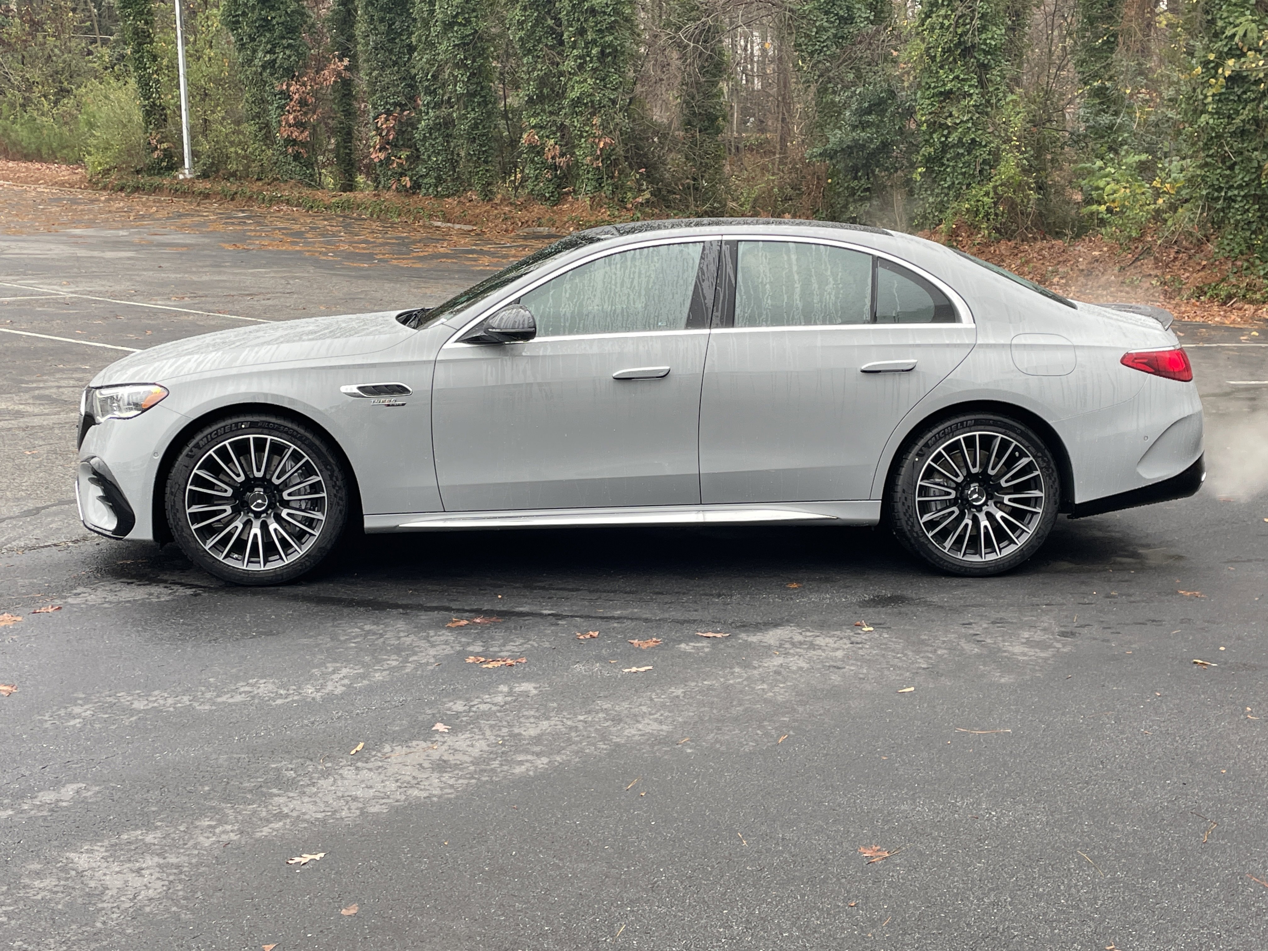 New 2026 Mercedes-Benz E 53 AMG e 4MATIC Sedan image 14