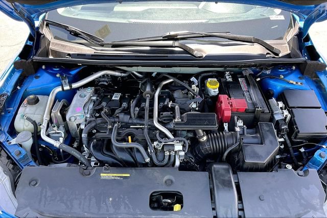 Certified 2025 Nissan Sentra SR FWD image 9