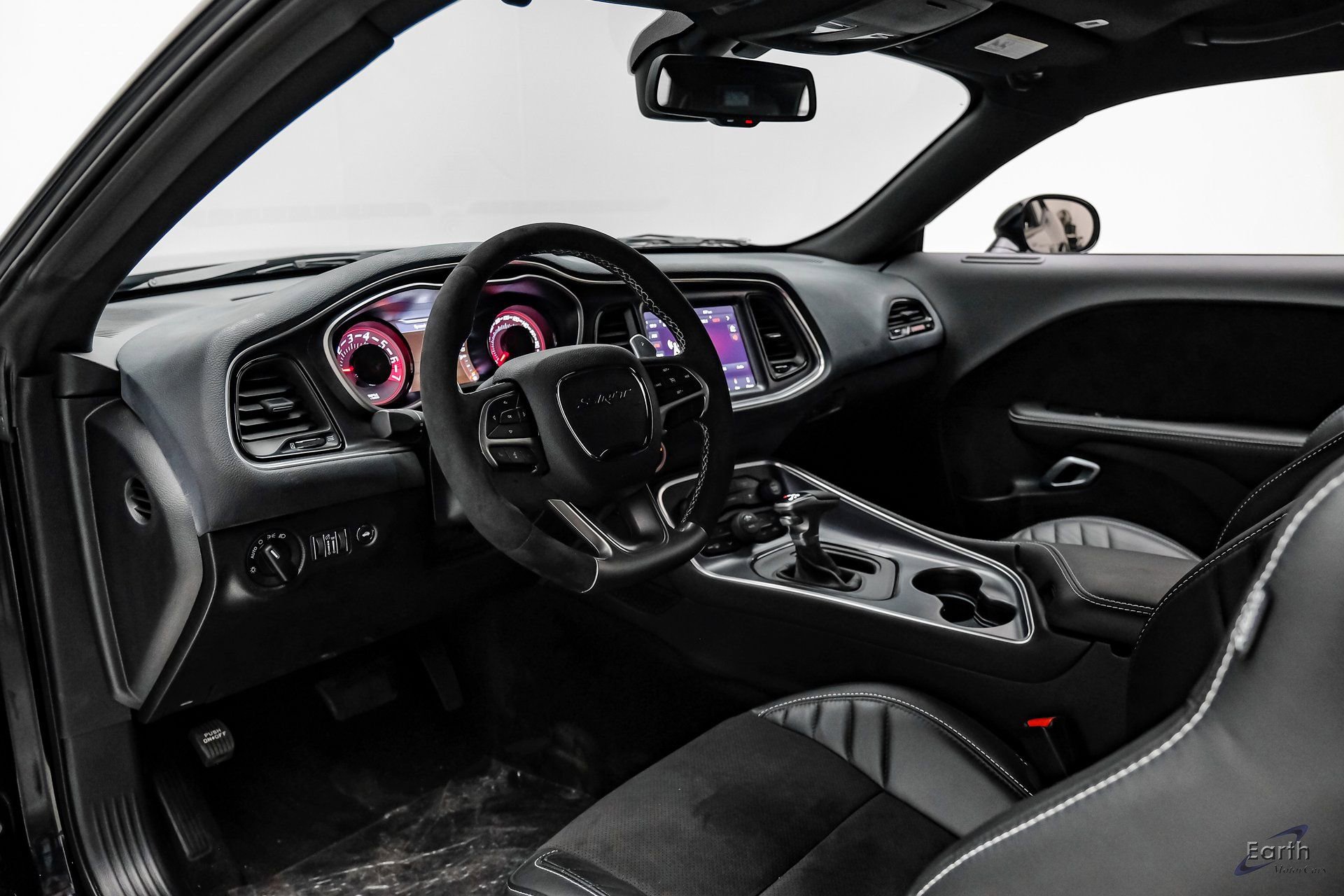 Used 2018 Dodge Challenger SRT Demon RWD image 2