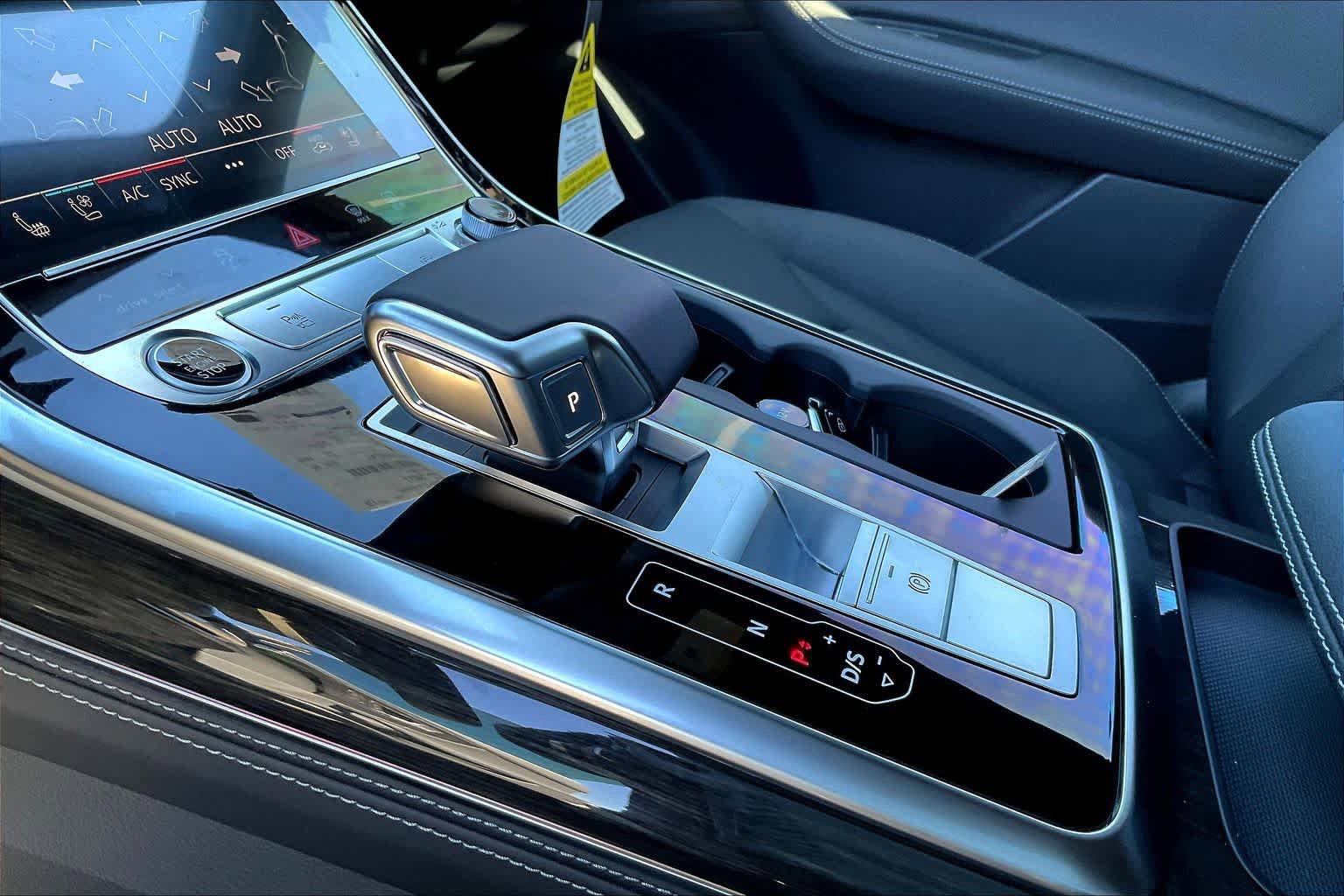 New 2026 Audi Q8 Premium Plus AWD/4WD image 7