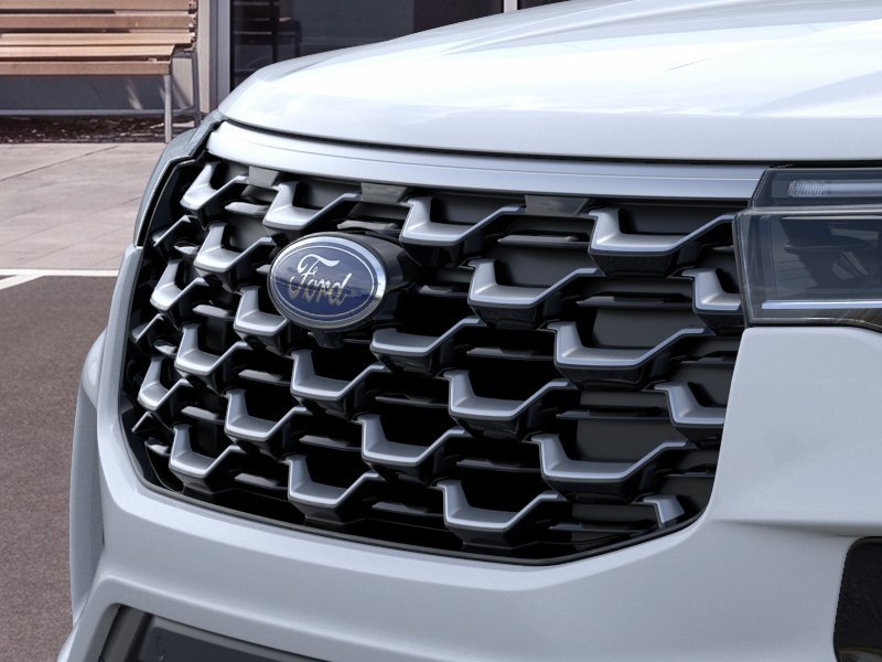 New 2026 Ford Explorer Platinum w/ LUX Leather Package AWD/4WD image 17