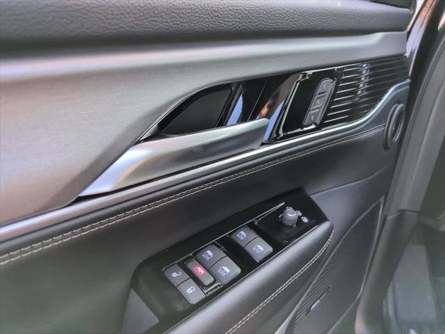 Certified 2024 Jeep Wagoneer Series II image 17