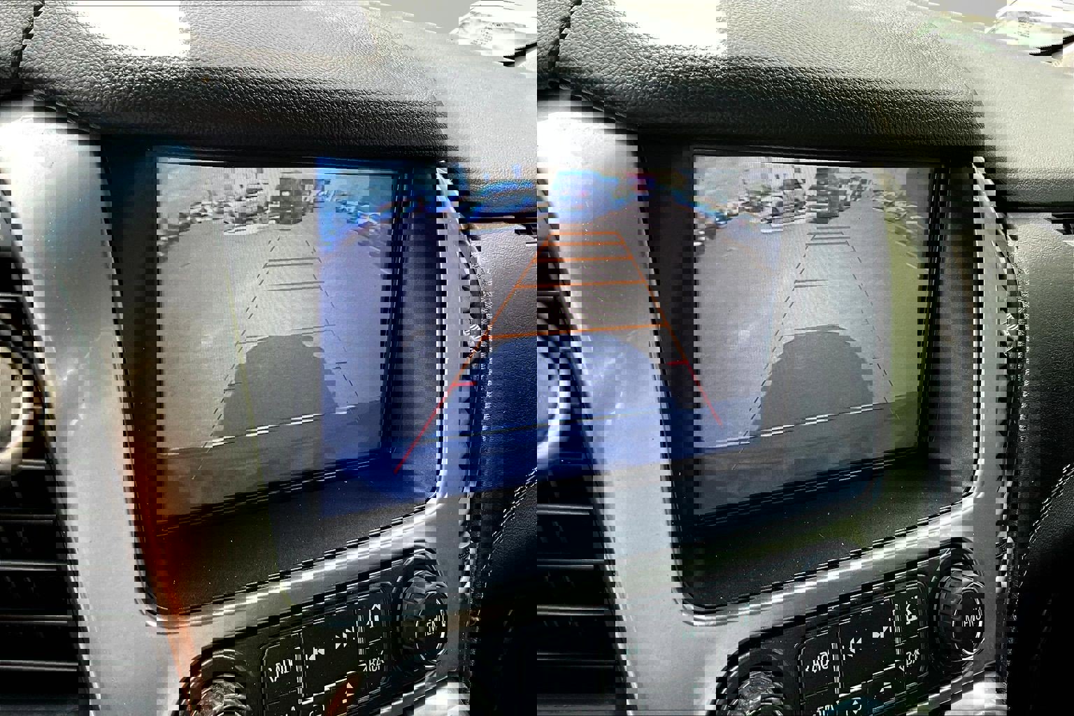 Used 2016 Chevrolet Suburban LTZ AWD/4WD image 14