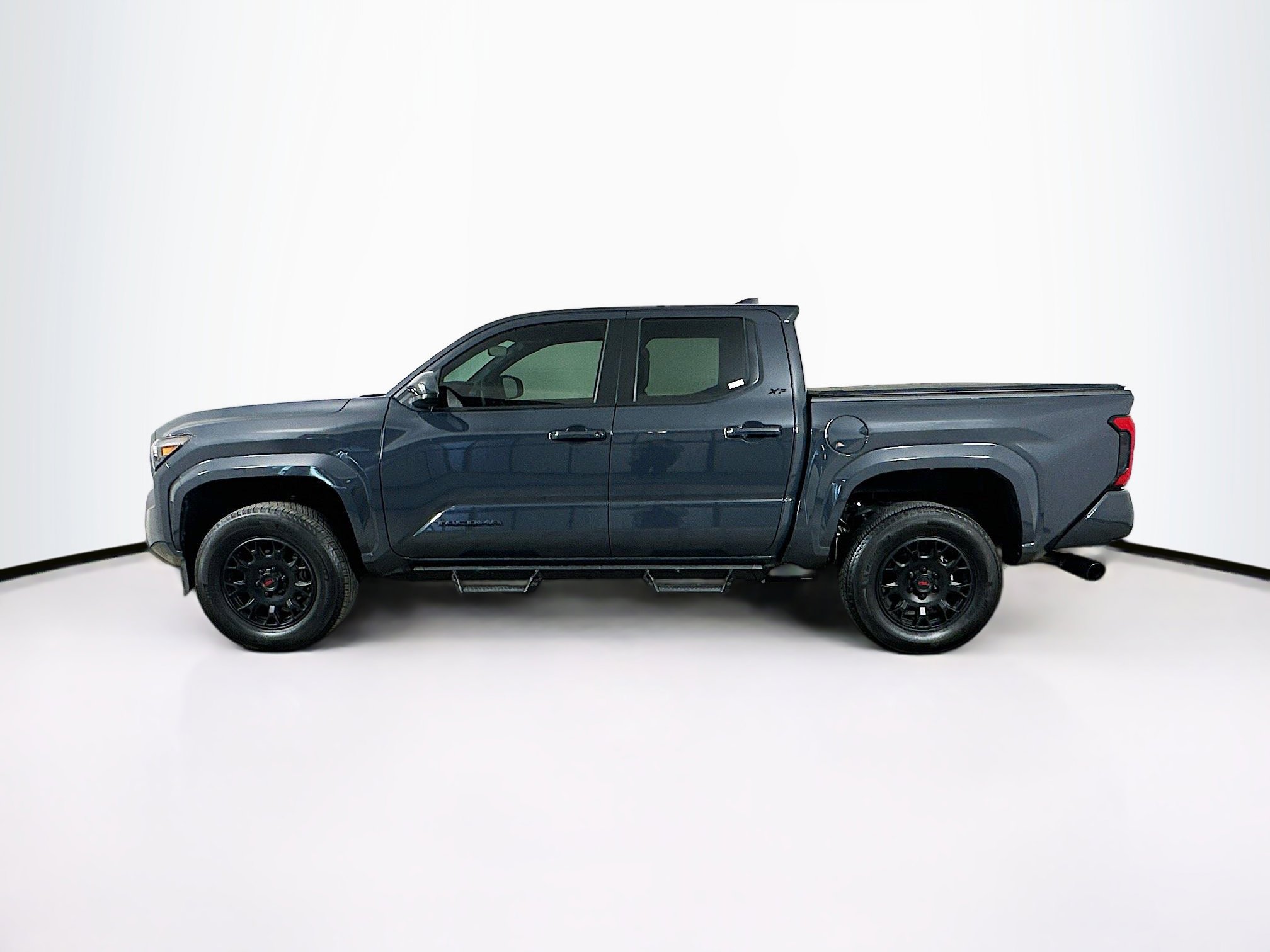 Used 2024 Toyota Tacoma SR5 image 4