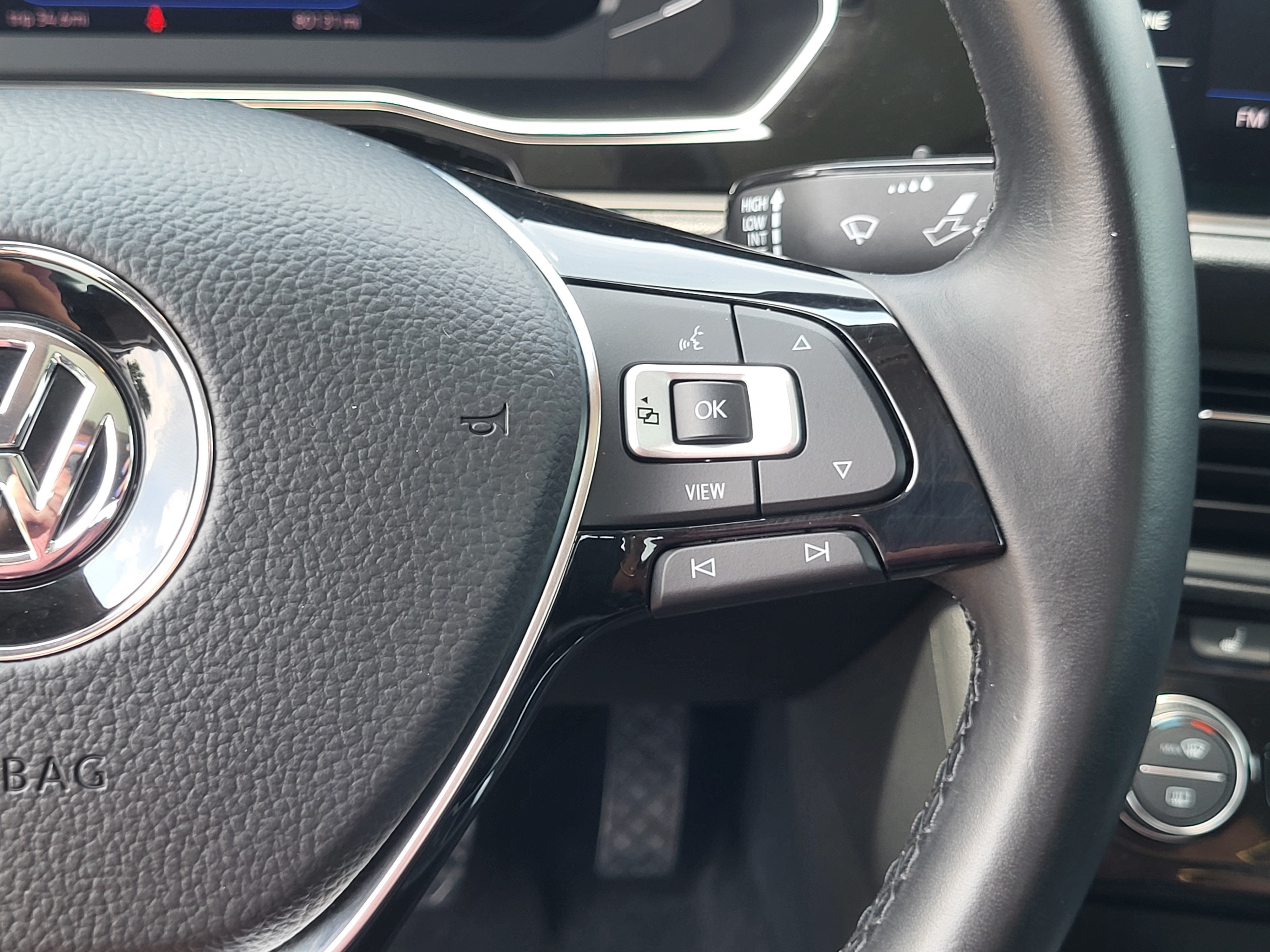 Used 2019 Volkswagen Jetta SEL FWD image 16