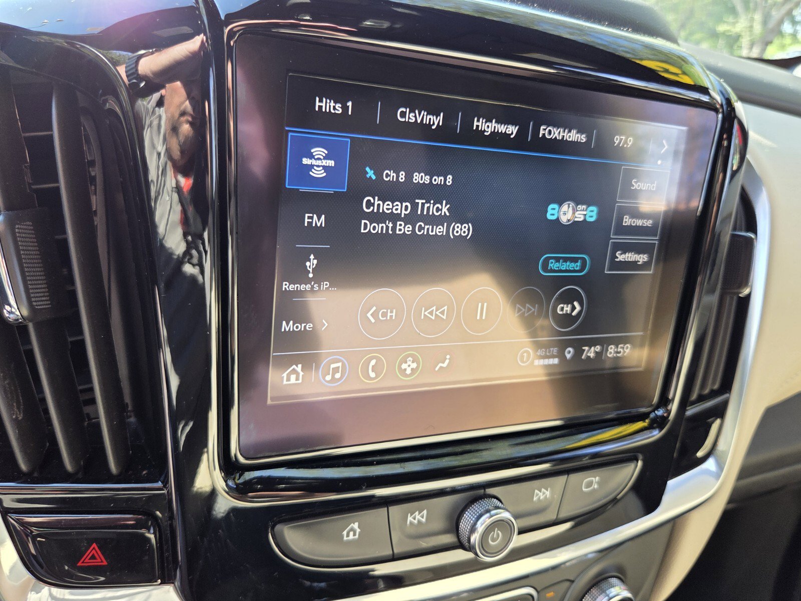 Certified 2023 Chevrolet Traverse LT FWD image 27