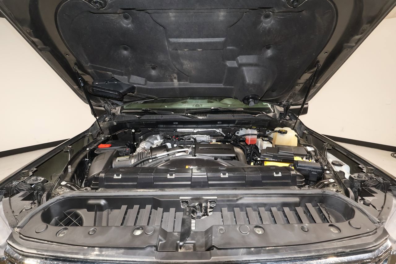 Used 2022 GMC Sierra 3500 Denali AWD/4WD image 19