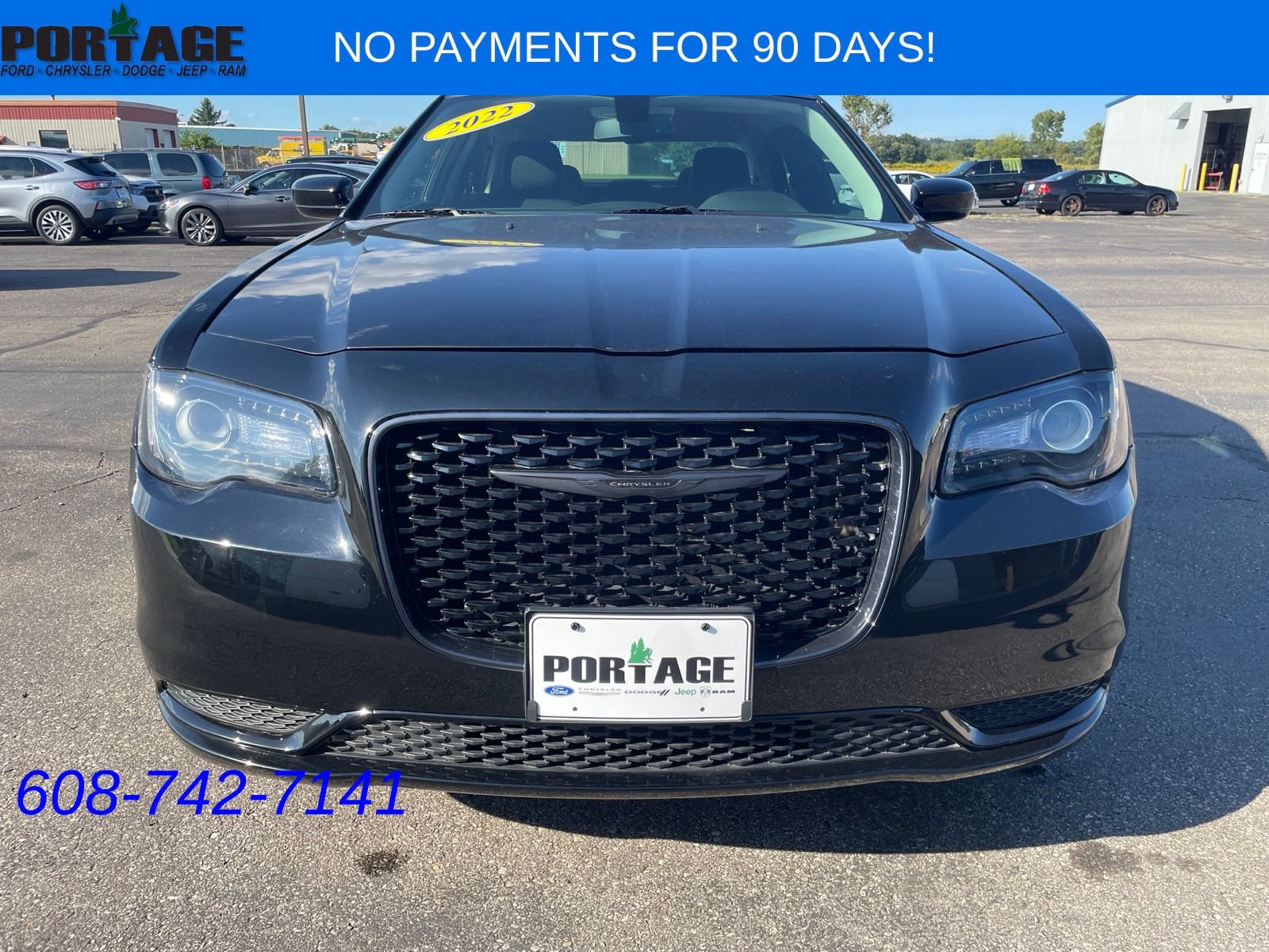 Used 2022 Chrysler 300 Touring w/ Sport Appearance Package AWD/4WD image 2