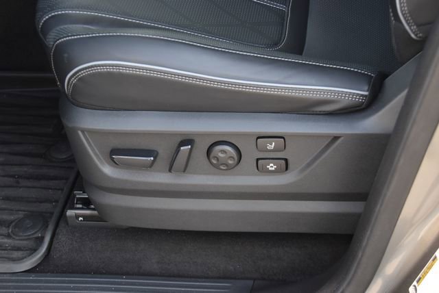 Used 2025 INFINITI QX80 Sensory AWD/4WD image 34