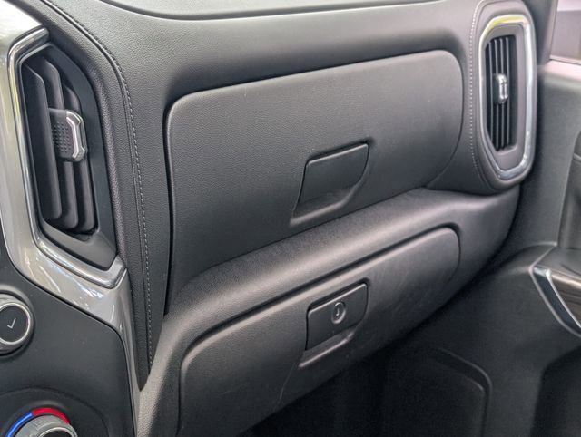 Used 2022 Chevrolet Silverado 2500 LTZ w/ LTZ Convenience Package image 28