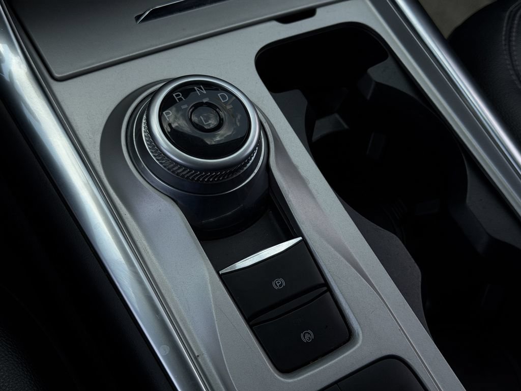 Used 2023 Ford Explorer Limited RWD image 18