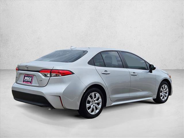 Used 2024 Toyota Corolla LE FWD image 5
