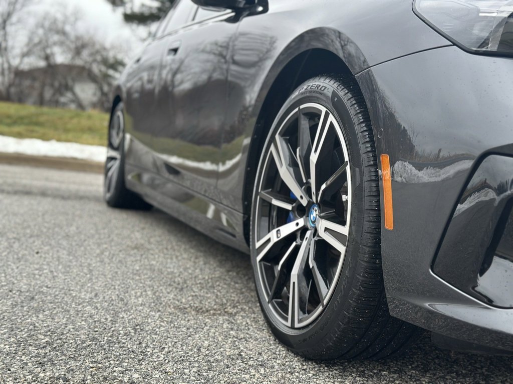 Certified 2024 BMW i5 M60 w/ Premium Package image 11