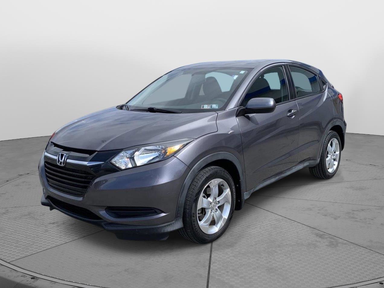 Used 2016 Honda HR-V LX image 7