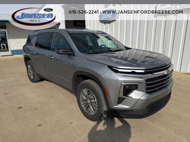 Used 2025 Chevrolet Traverse LT image 1