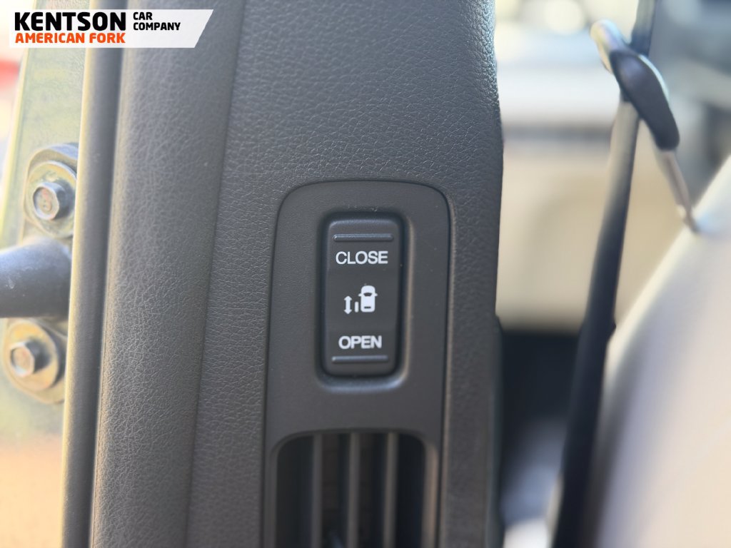 Used 2025 Honda Odyssey EX-L image 36