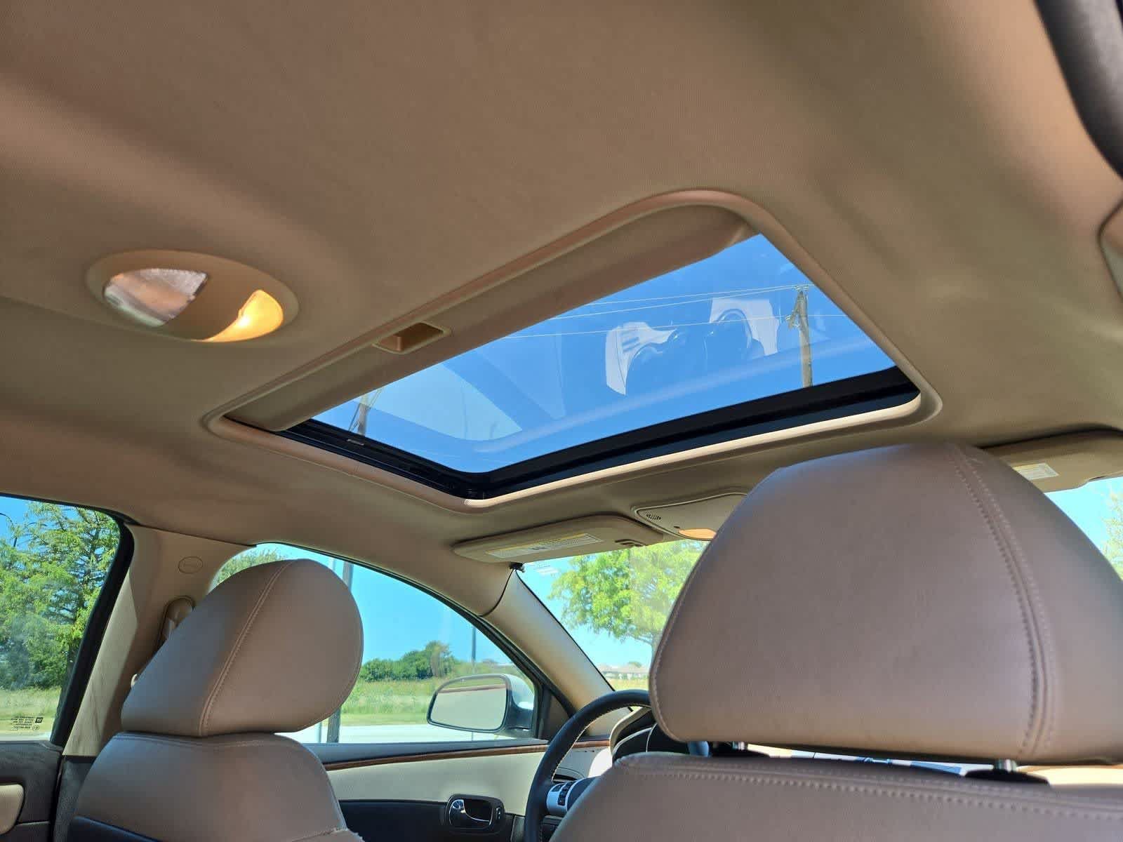 Used 2012 Chevrolet Malibu LT w/ Sunroof Package FWD image 20