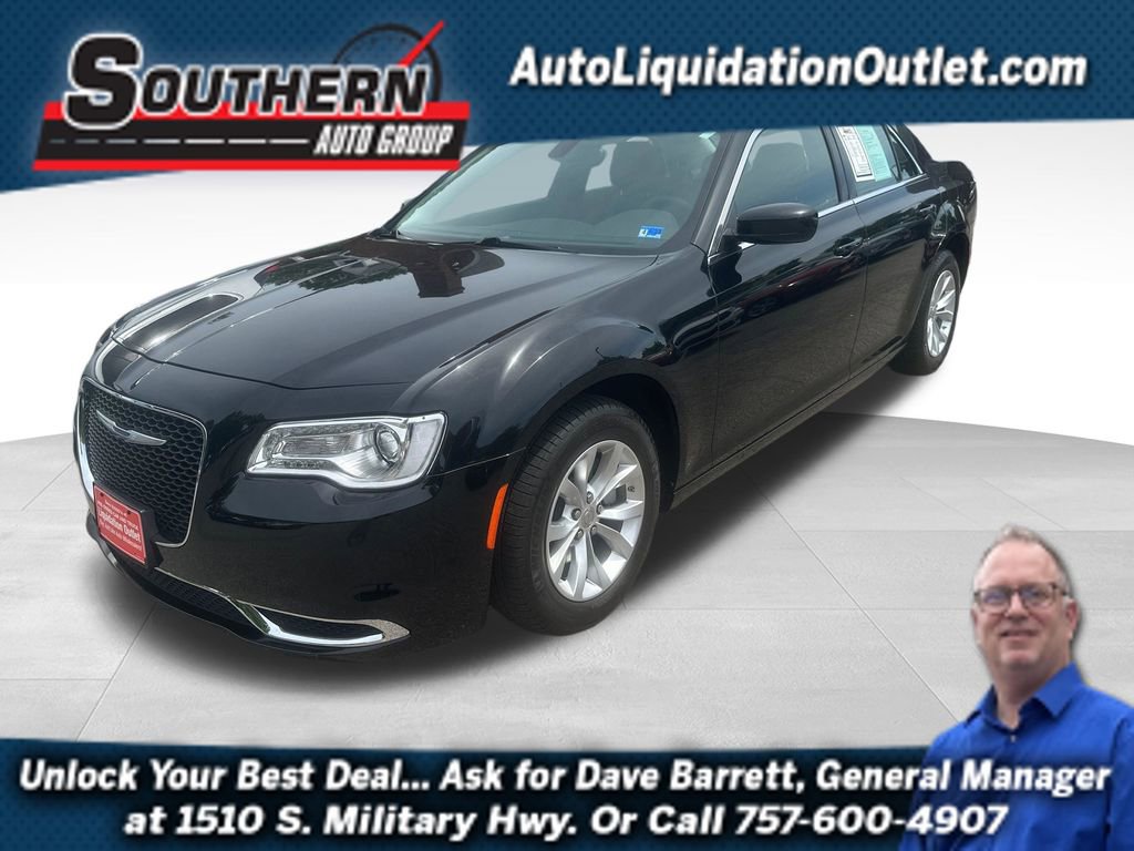 Used 2023 Chrysler 300 Touring