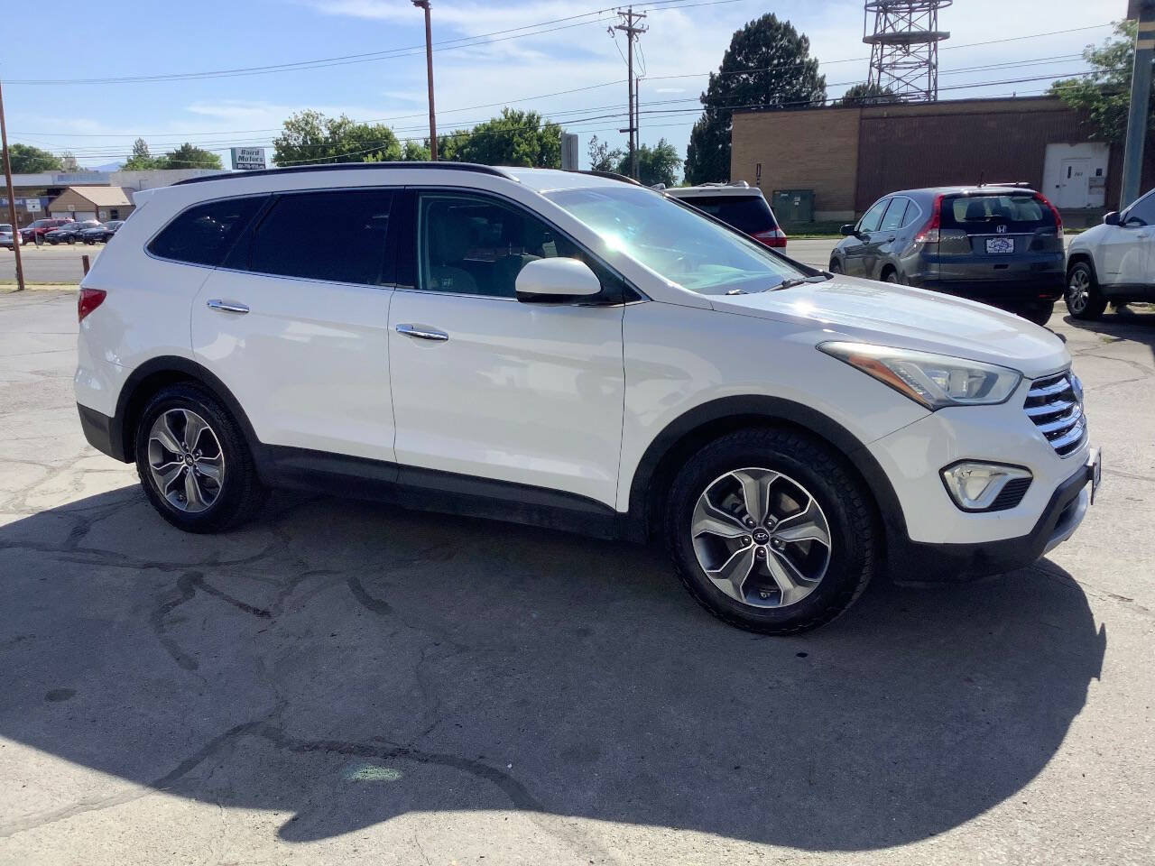 Used 2015 Hyundai Santa Fe GLS AWD/4WD image 12